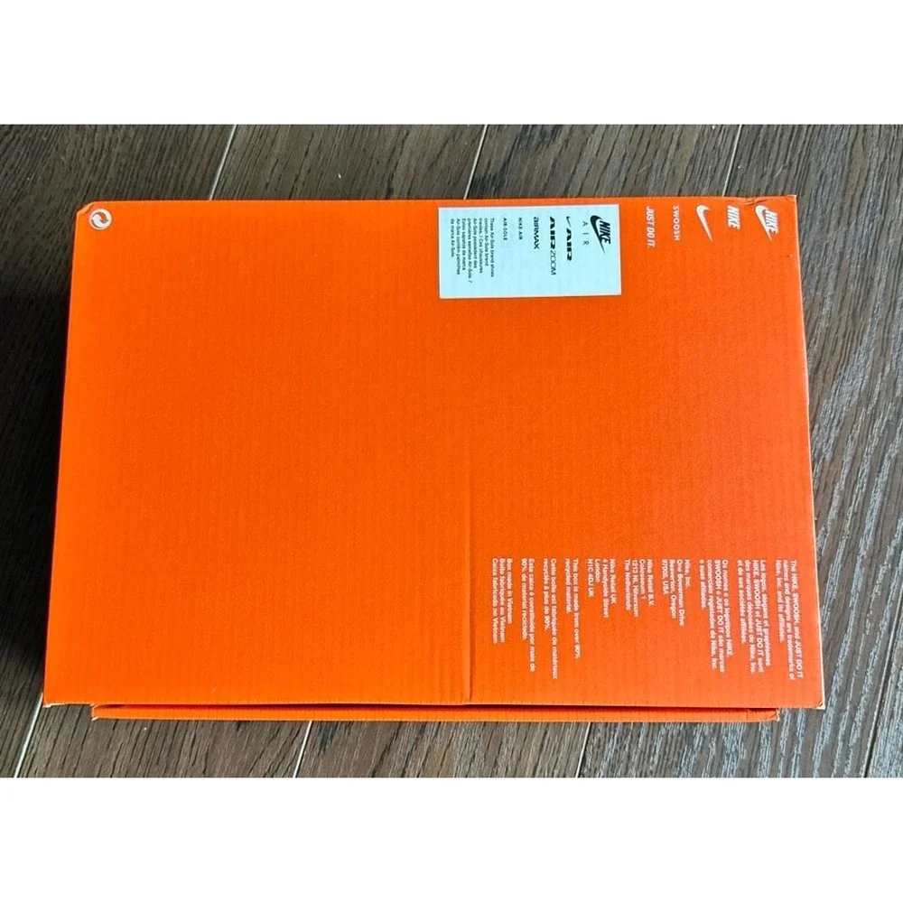 Nike Air‎ empty shoe box